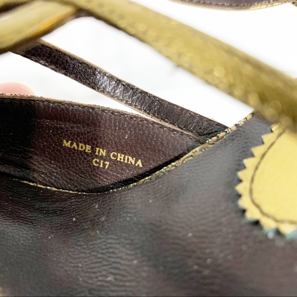 Max Studio Strappy Slingback Leather and Fabric Pointed Toe Fabric Covered Heels - Picture 12 of 12